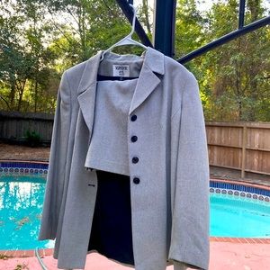 Women’s Dress Suit